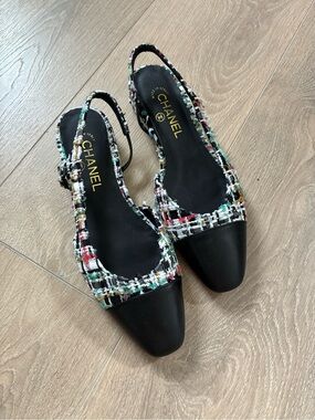 Chanel Black Cap-Toe Tweed Slingback Flats